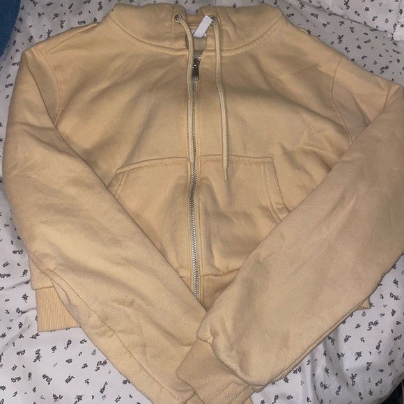 h&m cropped zip up hoodie - Picture 1 of 3